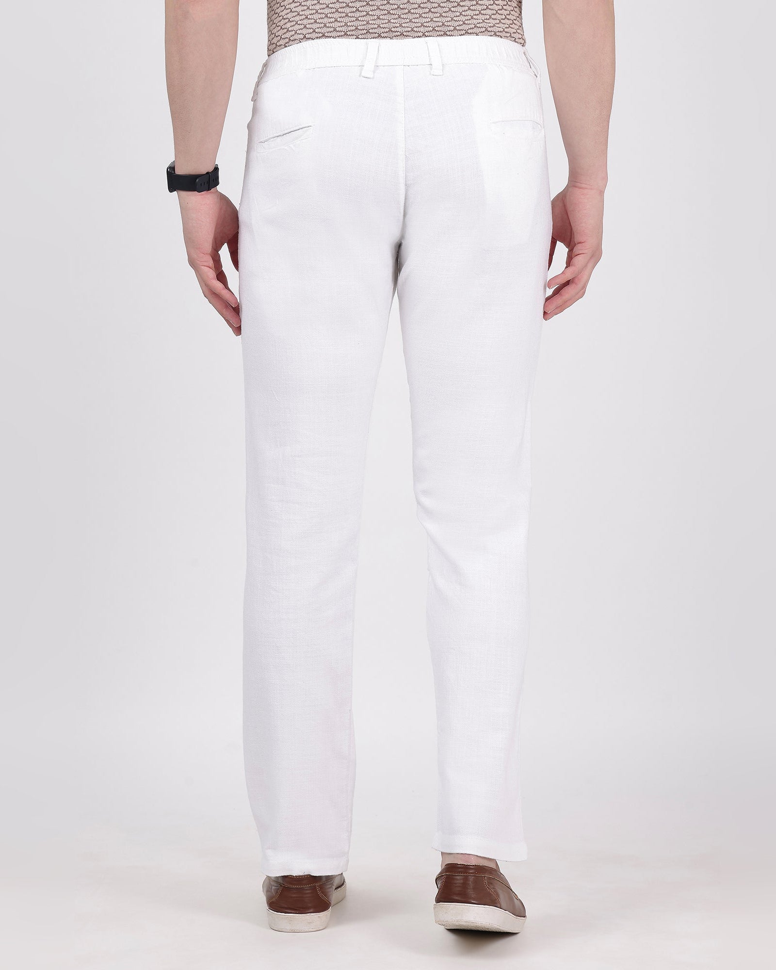 White-comfortable-linen-pants