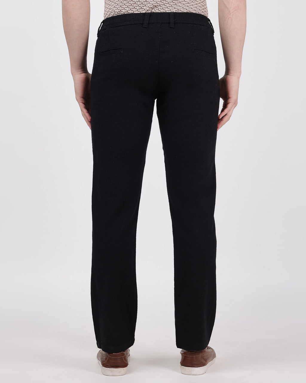 Black-comfortable-linen-pants