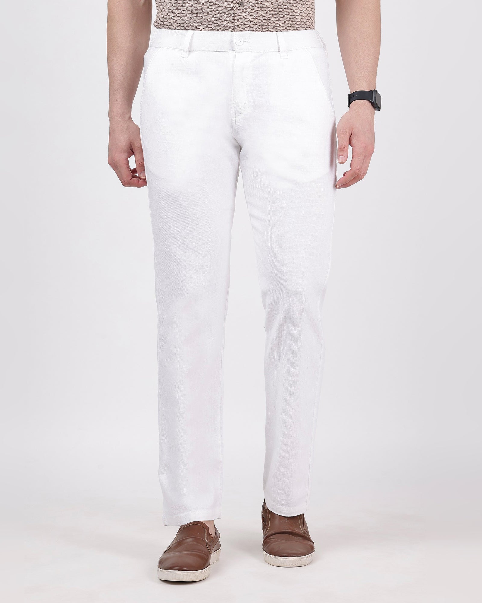 White-comfortable-linen-pants