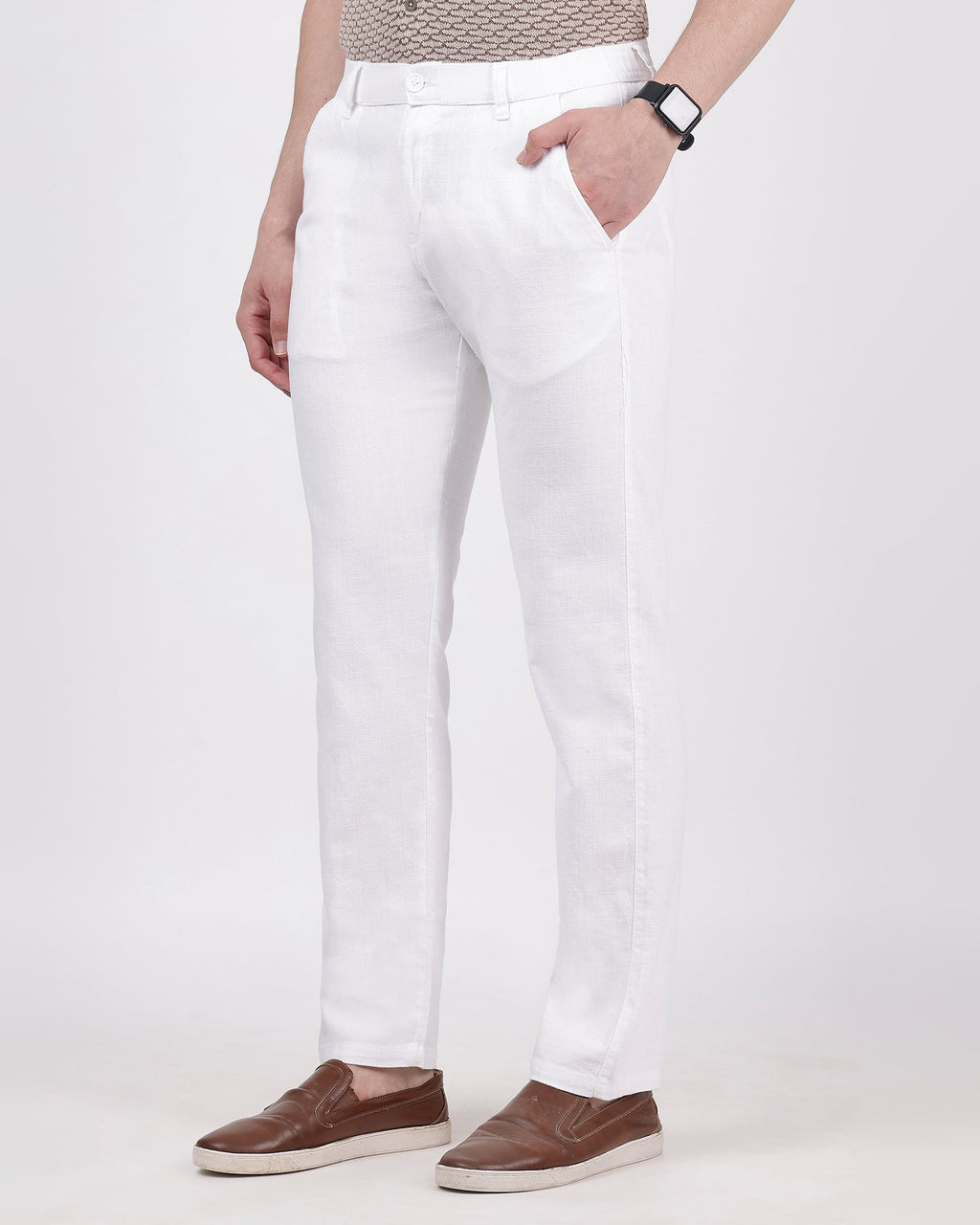 White-comfortable-linen-pants