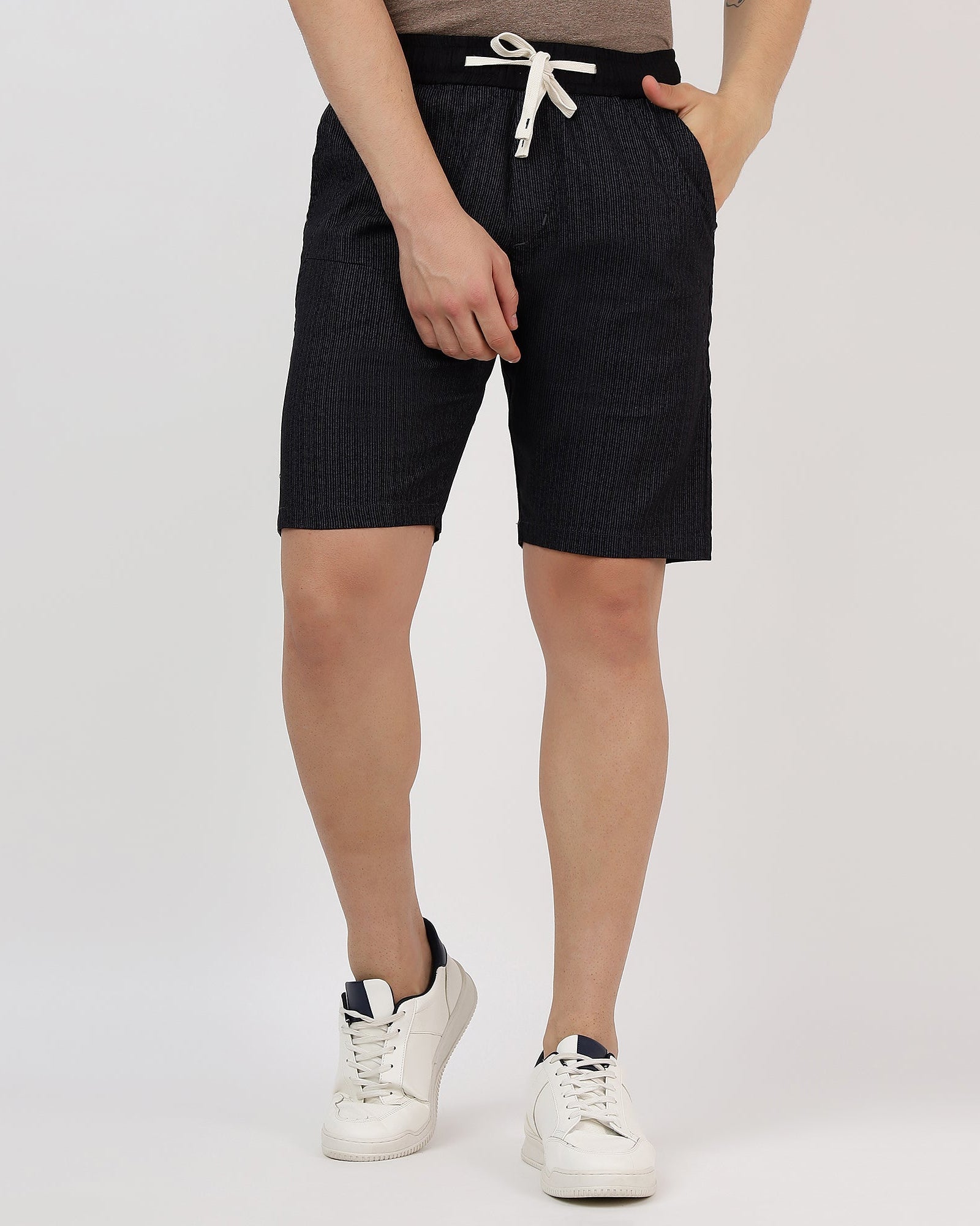 lined-linen-shorts-black-2