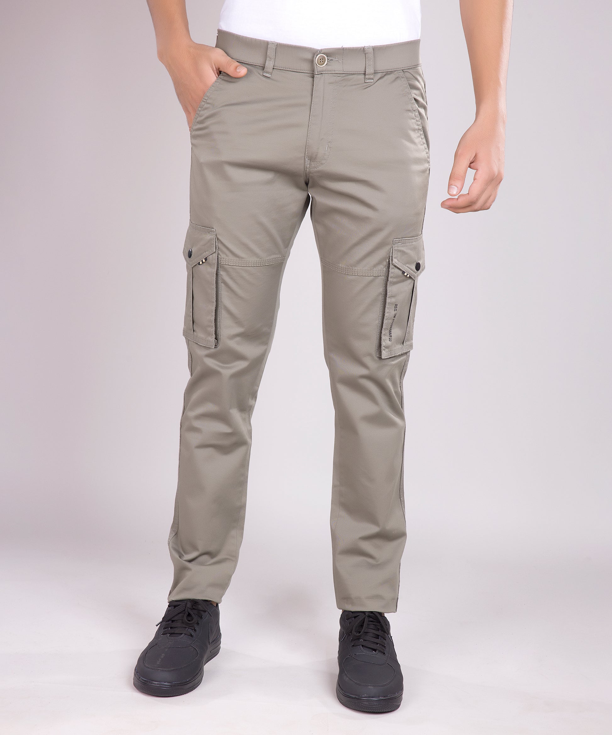 Cargo-Pants-002-MOUSE-1